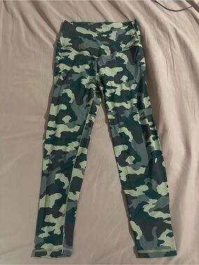 aerie Green Camo High-Rise Leggings